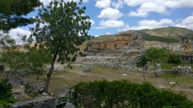 Pamukkale yakınındaki Heropolis
