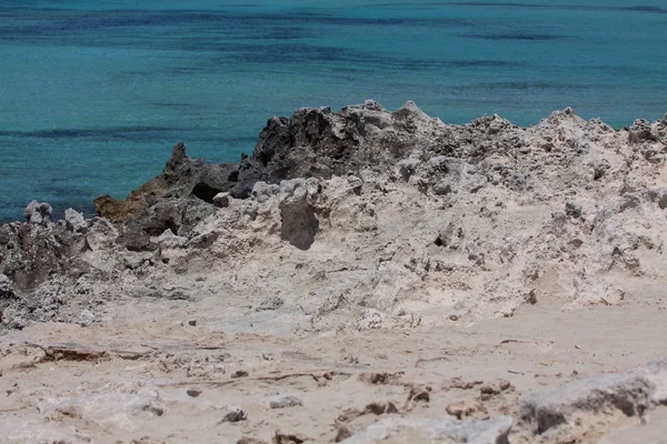 Dans Ses Illetes plage et Pierres à Formentera plage — Photo