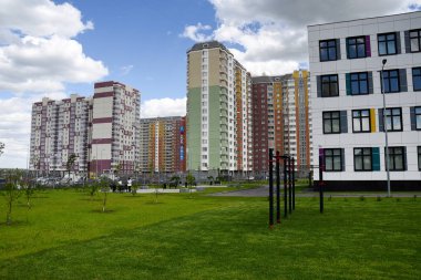 Yeni Vnukovo, Moscow area, Rusya Federasyonu - 10 Haziran 2016: yeni Vnukovo, yeni Moskova microdistrict binalarda.