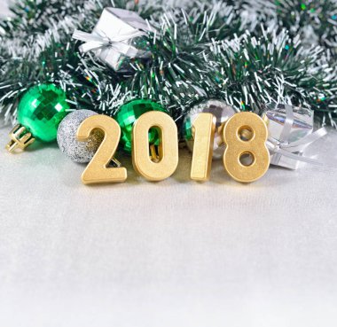 2018 yıl altın rakamlar ve Noel süsleri