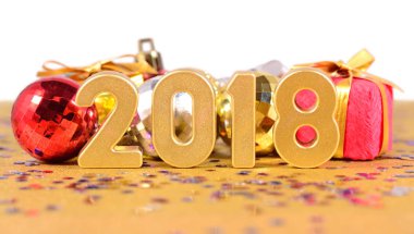 2018 yıl altın rakamlar ve bir beyaz Noel süsleri