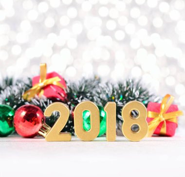 2018 yıl altın rakamlar ve Noel süsleri