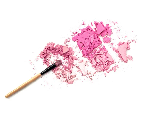 Rosa zerkleinert Make-up Puder und Pinsel isolieren — Stockfoto