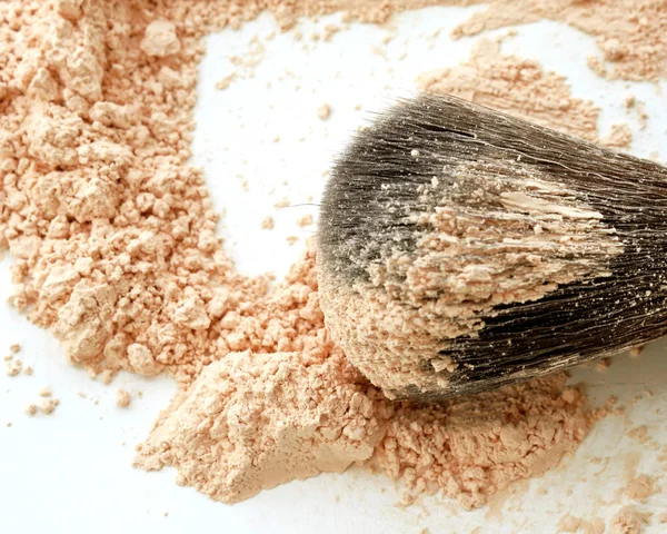 Close Large Makeup Brush Loose Cosmetic Powder White Background Side — Stock Photo, Image