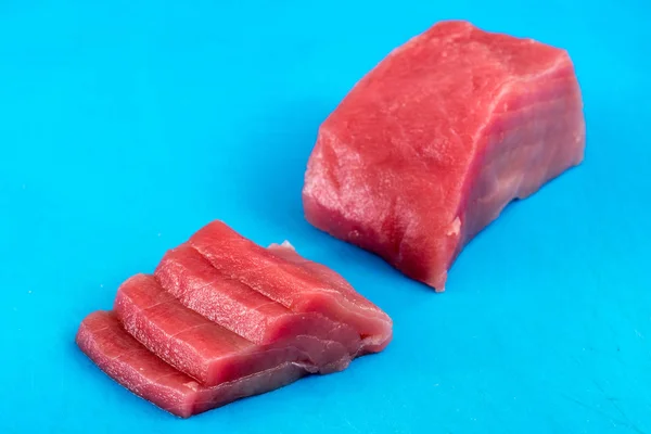 Sliced fresh raw tuna fillet or steak — Stock Photo, Image