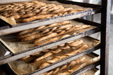 Taze pişmiş breadsticks