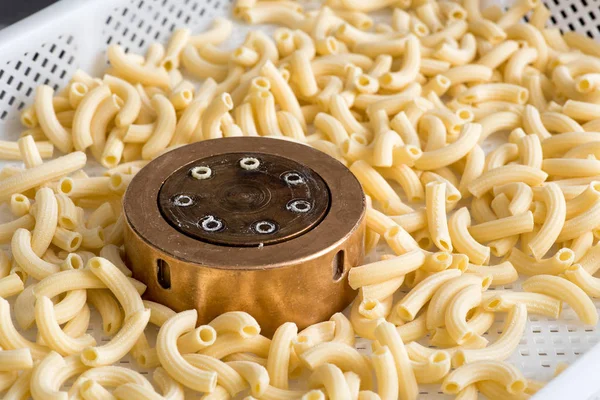 Tubes of freshly made Italian pasta — Stock Photo, Image