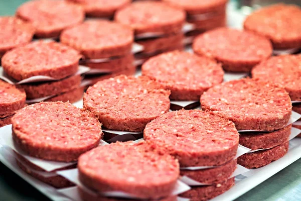 Hamburger húskorongok közelről — Stock Fotó