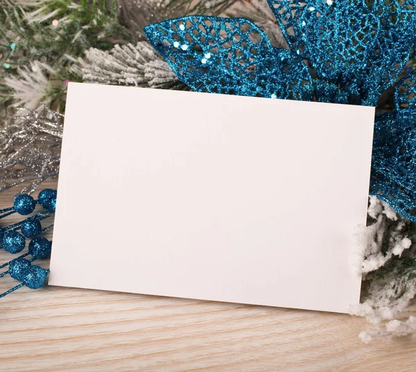 Decoración de Navidad con tarjetas de felicitación — Foto de Stock