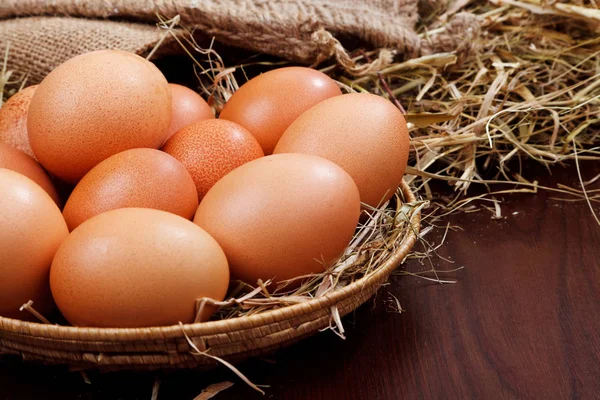 Nature chicken eggs — Stock Photo, Image