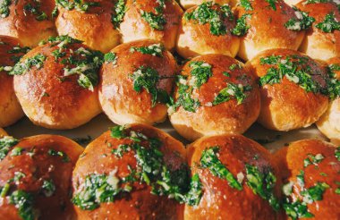 taze ev yapımı çörekler