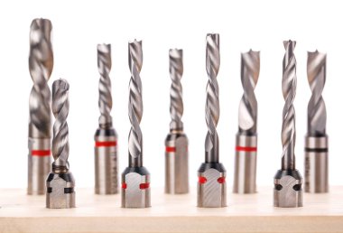 Matkap burguları için ahşap stand ahşap ayakta