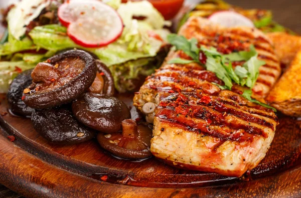 gıda kavramı - mantar ızgara