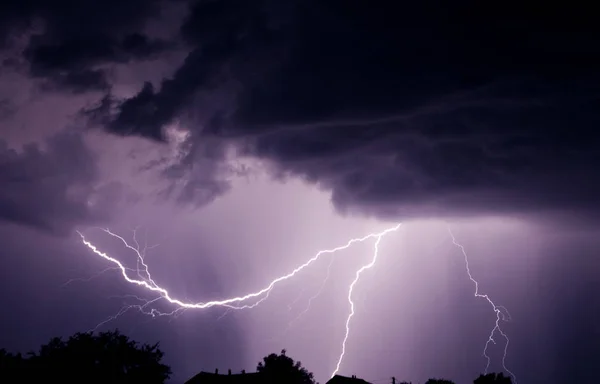 Lightning with a thunder — Stock Photo, Image