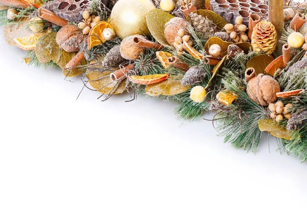 Christmas komposition med dekorationer för heminredning. Copyspace bakgrund — Stockfoto
