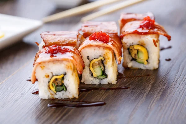 Maki en nigiri sushi — Stockfoto