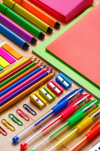 Elemento de escritorio para un estudiante que le gusta dibujar —  Fotos de Stock