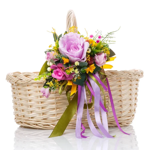 Beautiful Floral Composition Purple Flowers Greenery Ribbons Hanging Handle Wicker — Stock Photo, Image