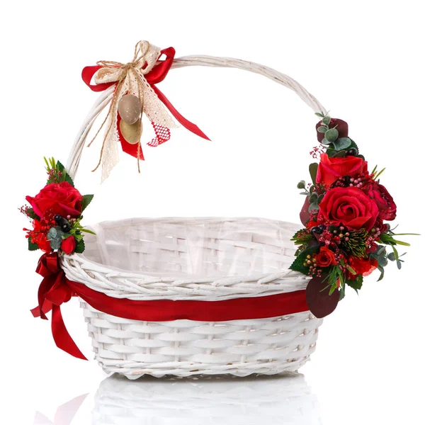 Provence Easter Floral Arrangement White Wicker Basket Vine Isolated — Stock Photo, Image
