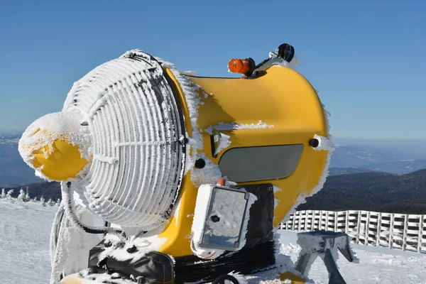 Snow gun close up, side view — Stock Photo, Image