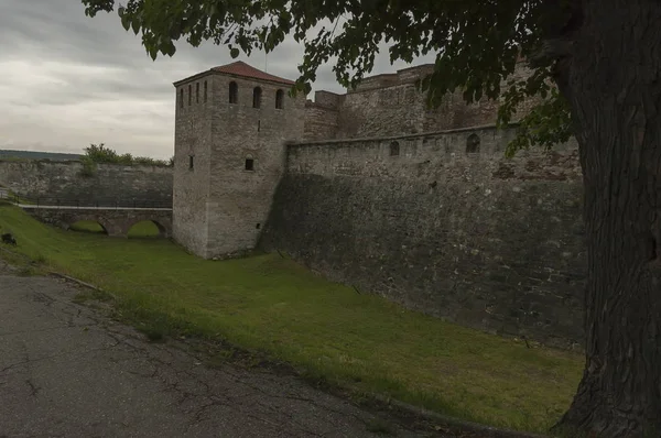 Vista exterior da fortaleza medieval Baba Vida no rio Danúbio, na cidade de Vidin — Fotografia de Stock