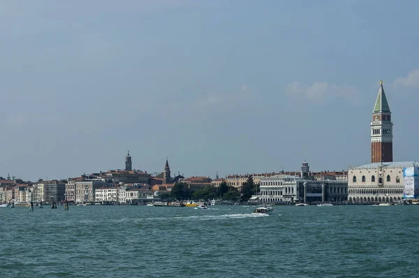 Deniz Manzaralı Piazza San Marco Campanile ve Doge Sarayı, Venezia ile