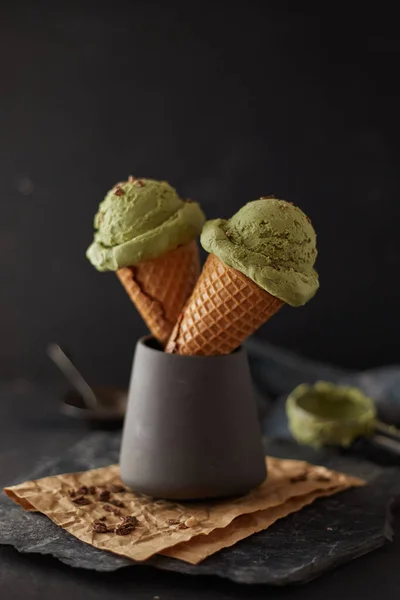 Ev yapımı yeşil çay. Dondurma..