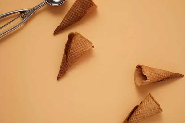 Conos Gofre Helado Sobre Fondo Pastel — Foto de Stock