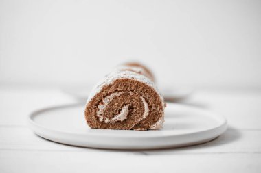 Kremalı küçük kek kahvesi.