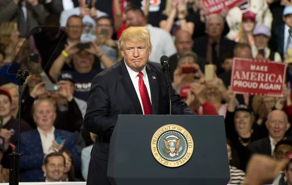 Başkan Donald Trump