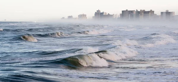 Wellen Und Nebel Strand Von Daytona Florida — Stockfoto