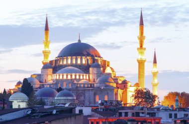 İstanbul 'daki cami, Türkiye' nin başkenti