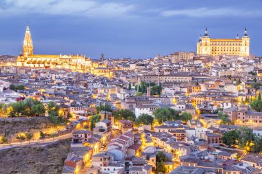 Günbatımında Toledo şehri, İspanya