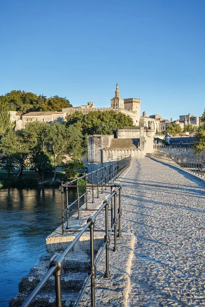 Pont d 'Avignon zerstört Brücke — Stockfoto