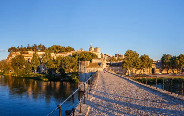 Pont d'Avignone viene distrutto ponte — Foto Stock