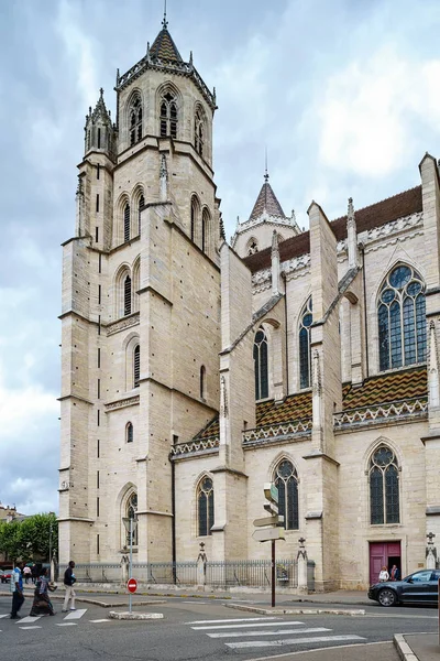 Kathedraal van saint benigne in dijon — Stockfoto