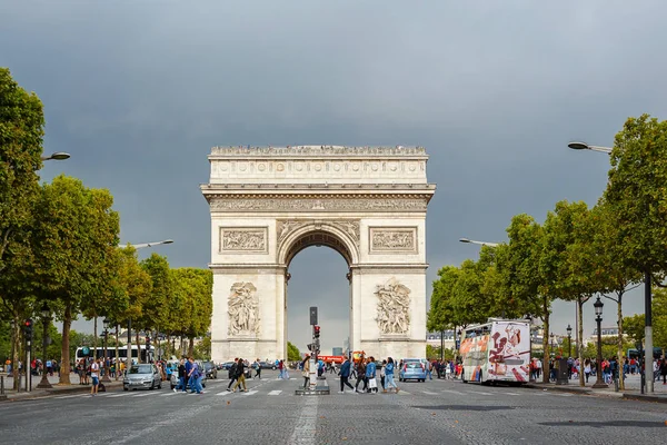 Rch de Triumph na praça Charles De Gaulle. Paris — Fotografia de Stock