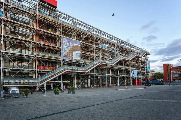 Centrum georges pompidou w Paryżu — Zdjęcie stockowe