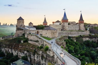 kamianets-podilskyi kalesi