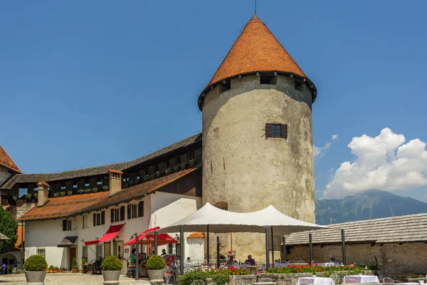 Castelo de Bled (Blejski grad) em Bled — Fotografia de Stock