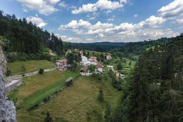 Predjama Castle — Stock Photo, Image