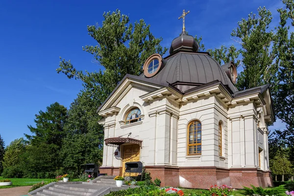 Świątynia Kaplicy Wszystkich Świętych Krainie Rosyjski Zapalił Się Park Zwycięstwa — Zdjęcie stockowe