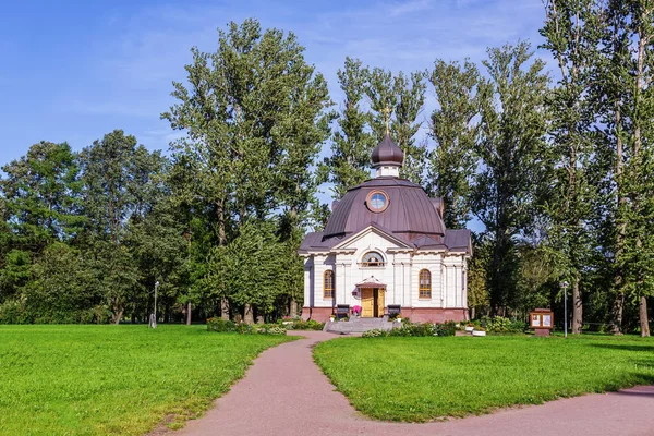 Chapelle Temple Toussaint Dans Pays Russe Éclairé Parc Victoire Moscou — Photo