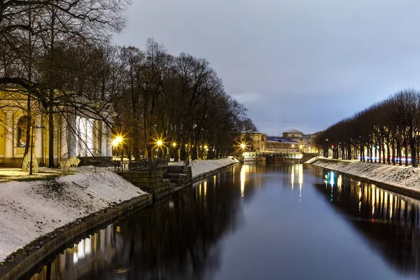 Vista Noturna Rio Moyka São Petersburgo Rússia — Fotografia de Stock