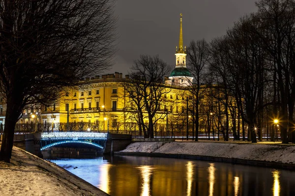 Νυχτερινή Θέα Του Κάστρου Του Αγίου Μιχαήλ Μηχανικού Αγία Πετρούπολη — Φωτογραφία Αρχείου