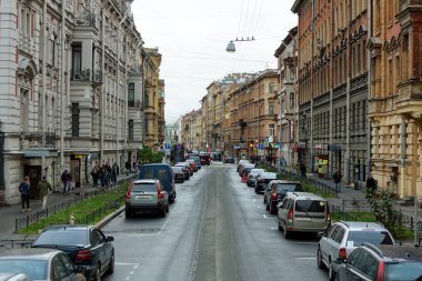 Saint Petersburg, Rusya - 24 Ekim 2015: Mohovaya Caddesi 'nin büyük kültürel ve tarihi değeri vardır - Xviii-Xx yüzyıllarına ait birçok tarihi eser ve mimari yapı vardır..