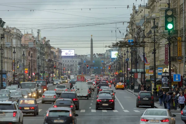 Saint Petersburg Russia October 2015 Nevsky Prospect Saint Petersburg Russia — Stock Photo, Image