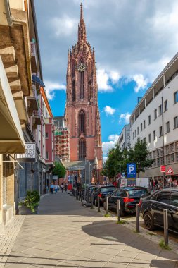 Frankfurt Am Main, Almanya - 06 Ağustos 2017: Frankfurt Am Main 'deki St. Bartholomew İmparatorluk Katedrali 