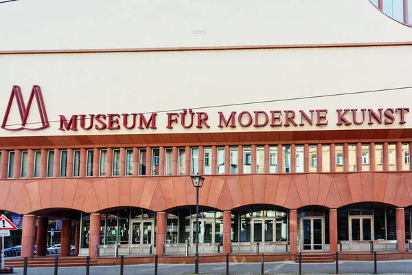 Frankfurt Main Tyskland August 2017 Museet Fuer Moderne Kunst Museum - Stock-foto