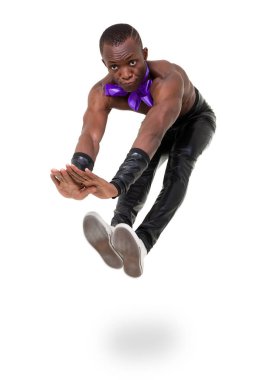 sürpriz genç adam atlama